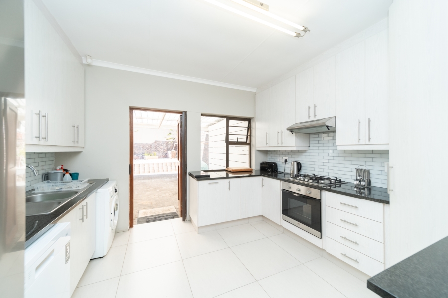 4 Bedroom Property for Sale in Gonubie Eastern Cape